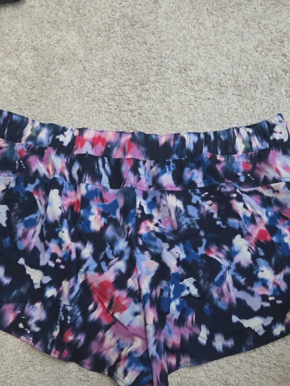 Old Navy Active Women’s Athletic Short in Multicolor Tie-Dye With Short Under. - Picture 6 of 7